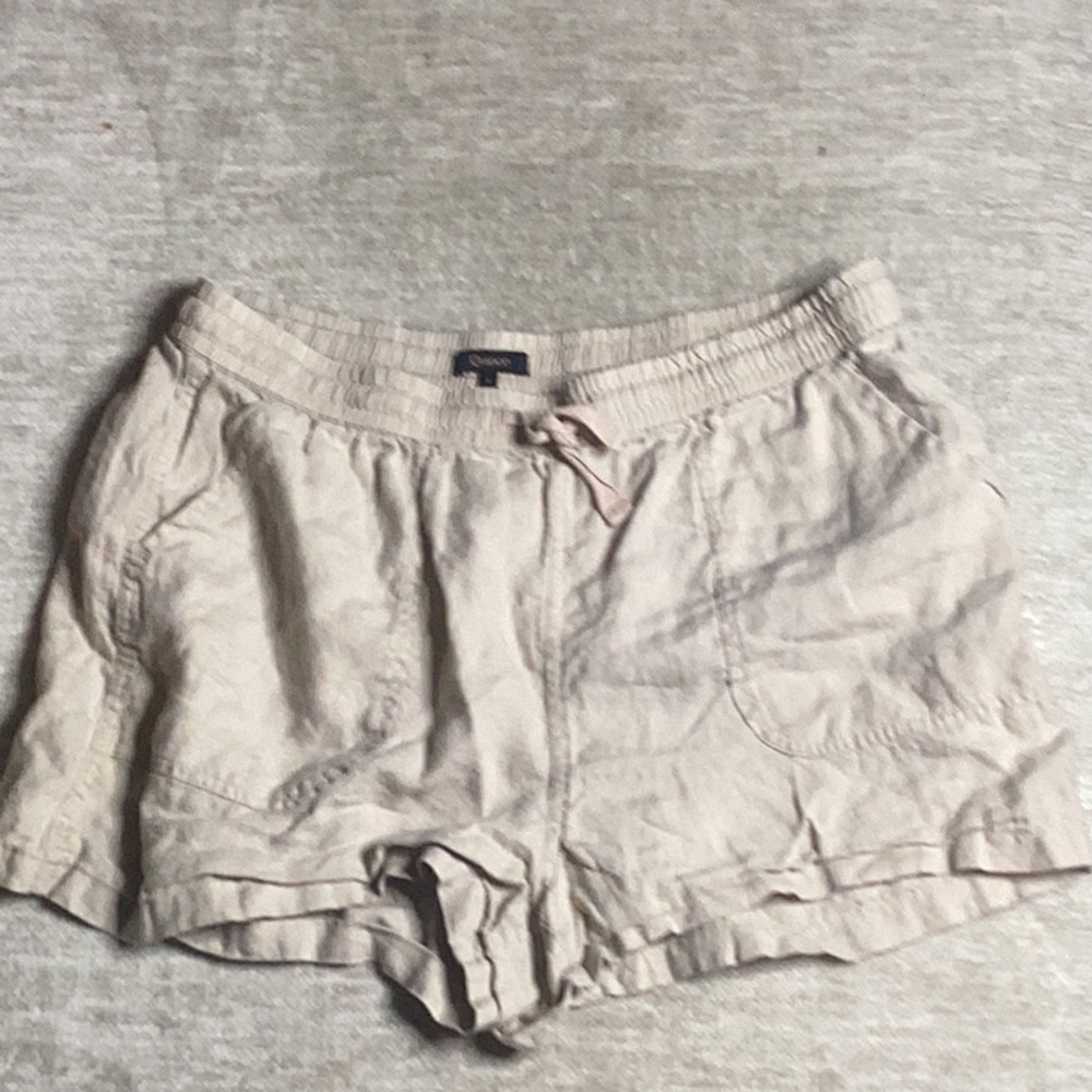 Quince Women's Light Tan Casual Shorts